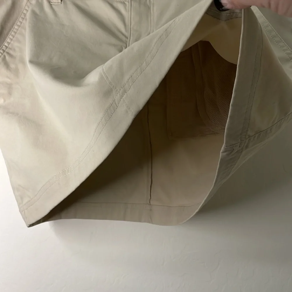 Columbia Beige/Tan Skirt - Picture 8 of 10